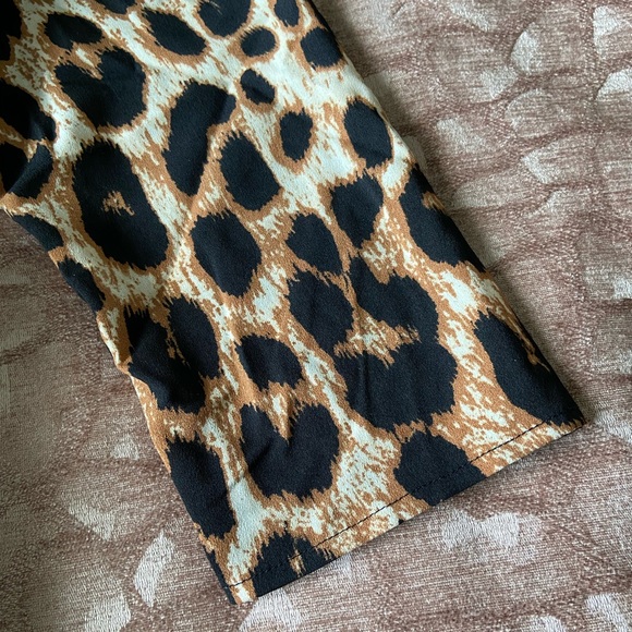 LEOPARD PRINT MINI DRESS - Picture 14 of 14